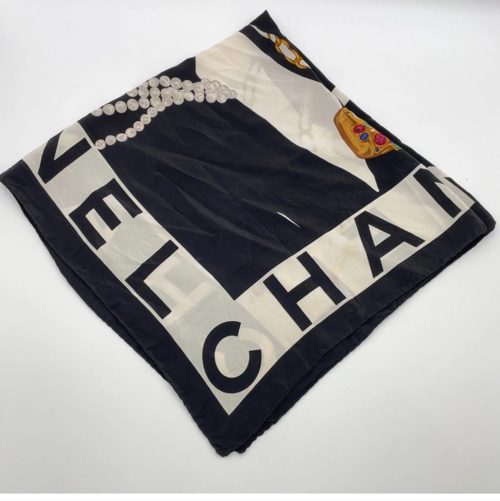 Authentic Chanel Coco Mark Dot Mademoiselle Black/White Silk Scarf - Picture 9 of 13